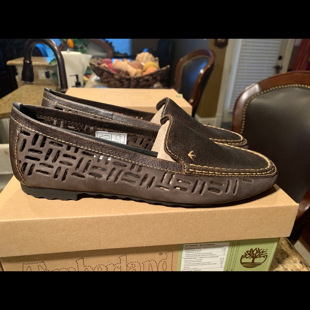 Timberland Leather Loafer (NWT)